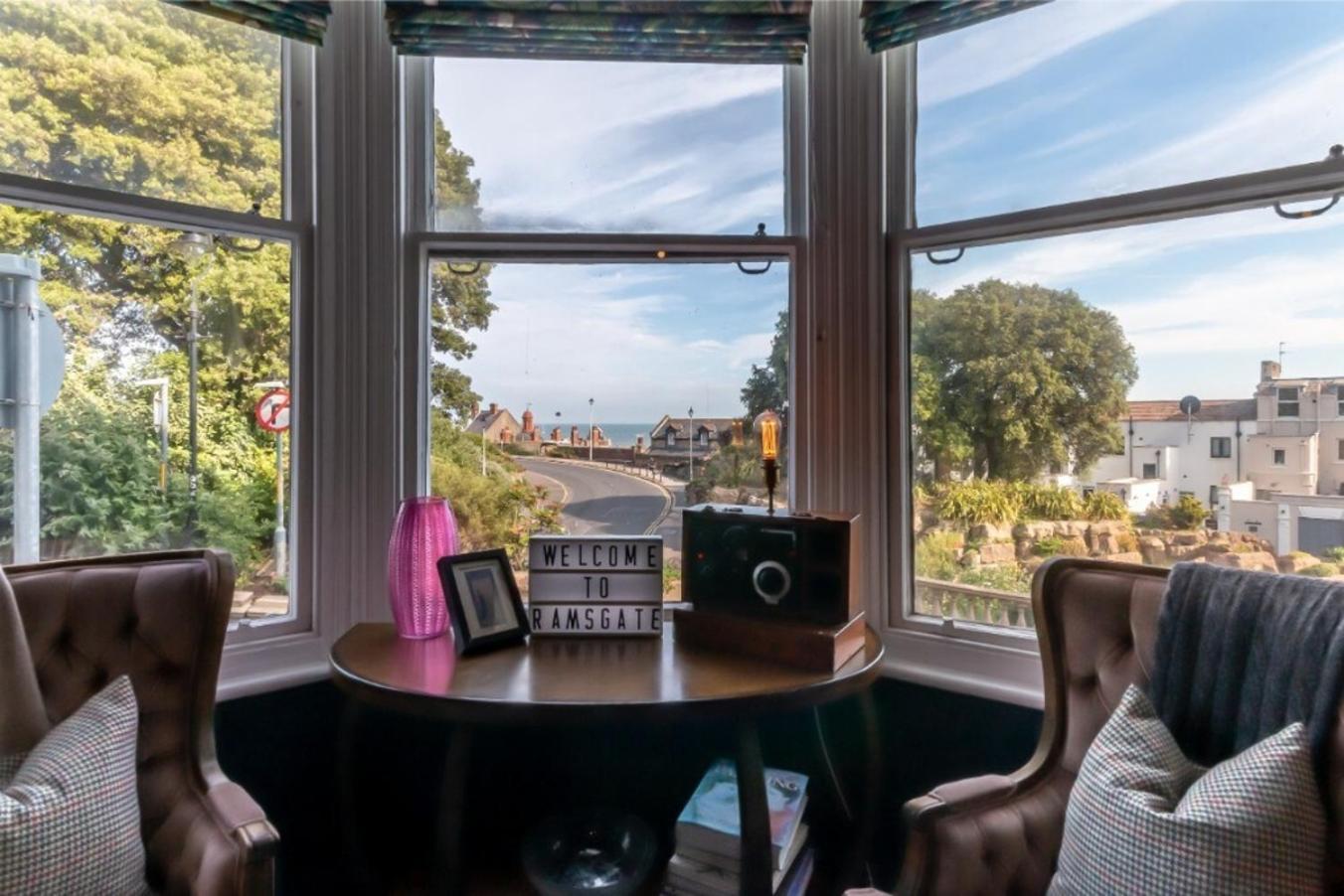 Victorian Apartment With Sea Views By Adliv Host Ramsgate Luaran gambar